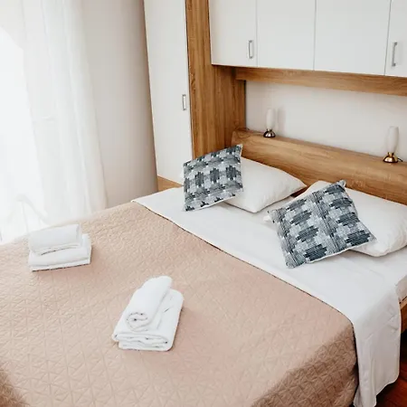 Double S ​​centre * Zadar